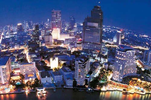 Bangkok: eine nimmermüde, facettenreiche Stadt. Foto: djd/SunTrips Reisen GmbH