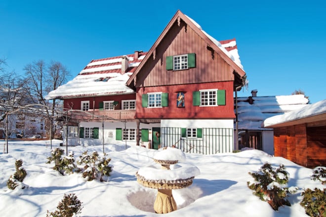 Das 3-Sterne Superior Hotel garni Gelderhaus lädt seine Gäste zu einer schneereichen Auszeit inmitten des Oberstdorfer Winterwunderlands ein. (Foto: epr/Geldernhaus Hotel garni)