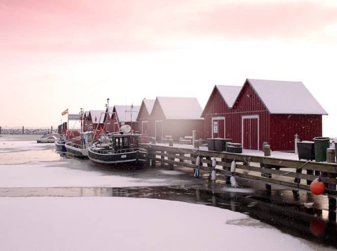 Foto: Fischereihafen im Winter © Kurverwaltung Ostseebad Boltenhagen, Fotograf Patrick de Jourdan  