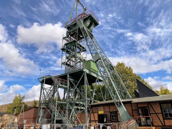 Förderturm ErlebnisZentrum Bergbau Röhrigschacht Wettelrode in Sachsen-Anhalt.